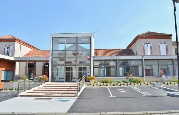 Carport Solaire 81 Installation carport solaire Fréjairolles