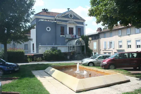 Carport Solaire 81 Installation carport solaire Labastide-Rouairoux