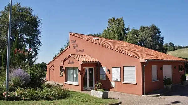 Carport Solaire 81 Installation carport solaire Mont-Roc