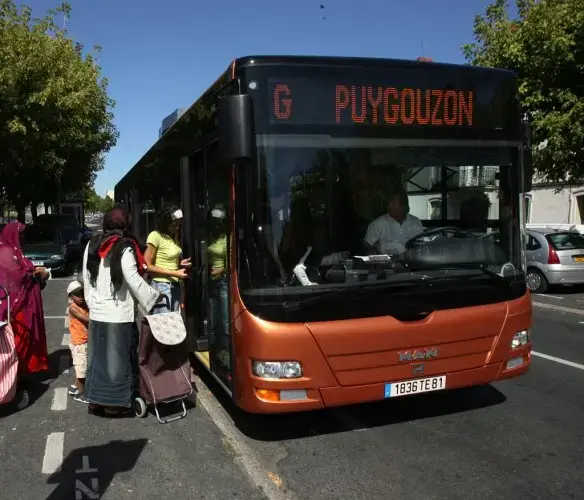 Carport Solaire 81 Installation carport solaire Puygouzon